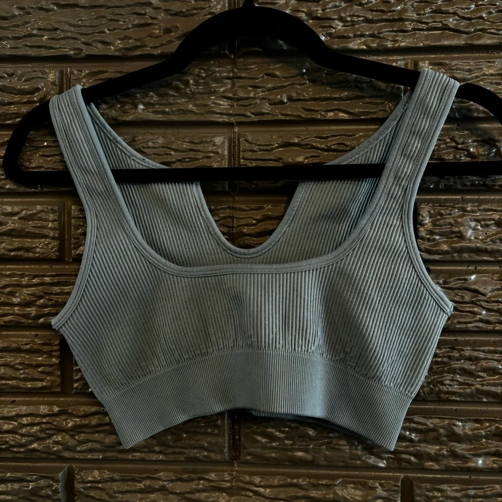 Buscando Matching Workout Set - Picture 3 of 5